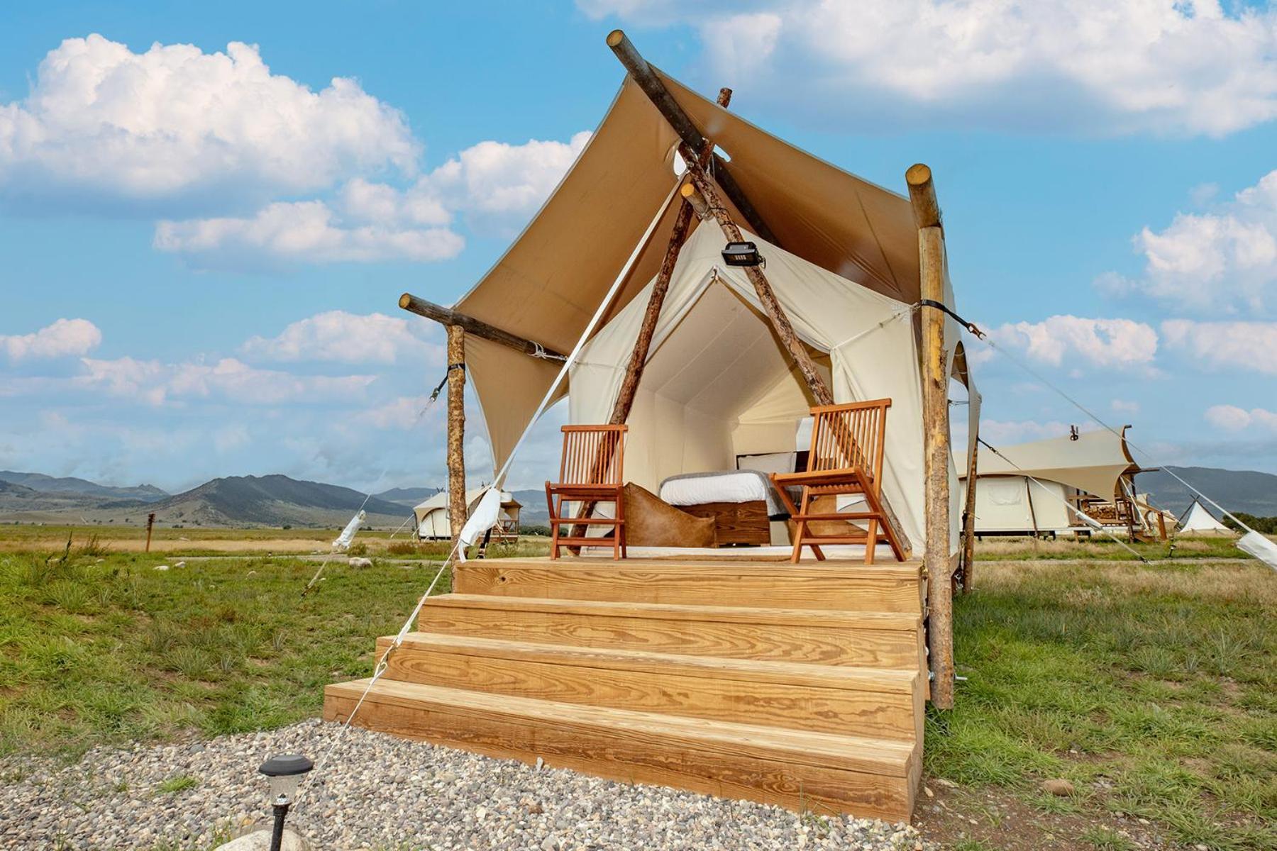 Under Canvas North Yellowstone - Paradise Valley Ливингстон Экстерьер фото